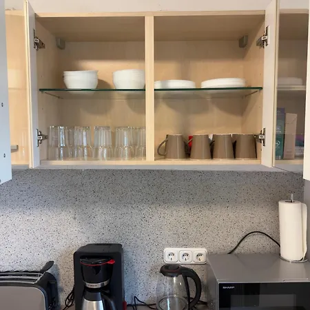 In Bestlage - Voll Ausgestattet Mit Kueche, Wlan, Smart-tvs & Parkplaetze * Paderborn