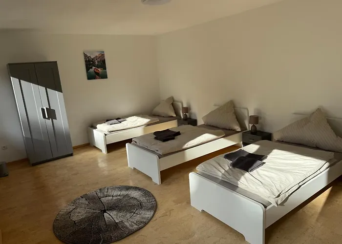 In Bestlage - Voll Ausgestattet Mit Kueche, Wlan, Smart-tvs & Parkplaetze 帕德博恩