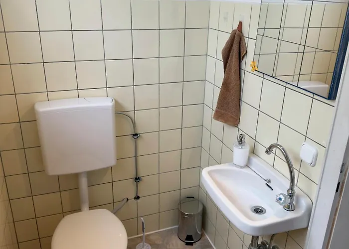 公寓 In Bestlage - Voll Ausgestattet Mit Kueche, Wlan, Smart-tvs & Parkplaetze